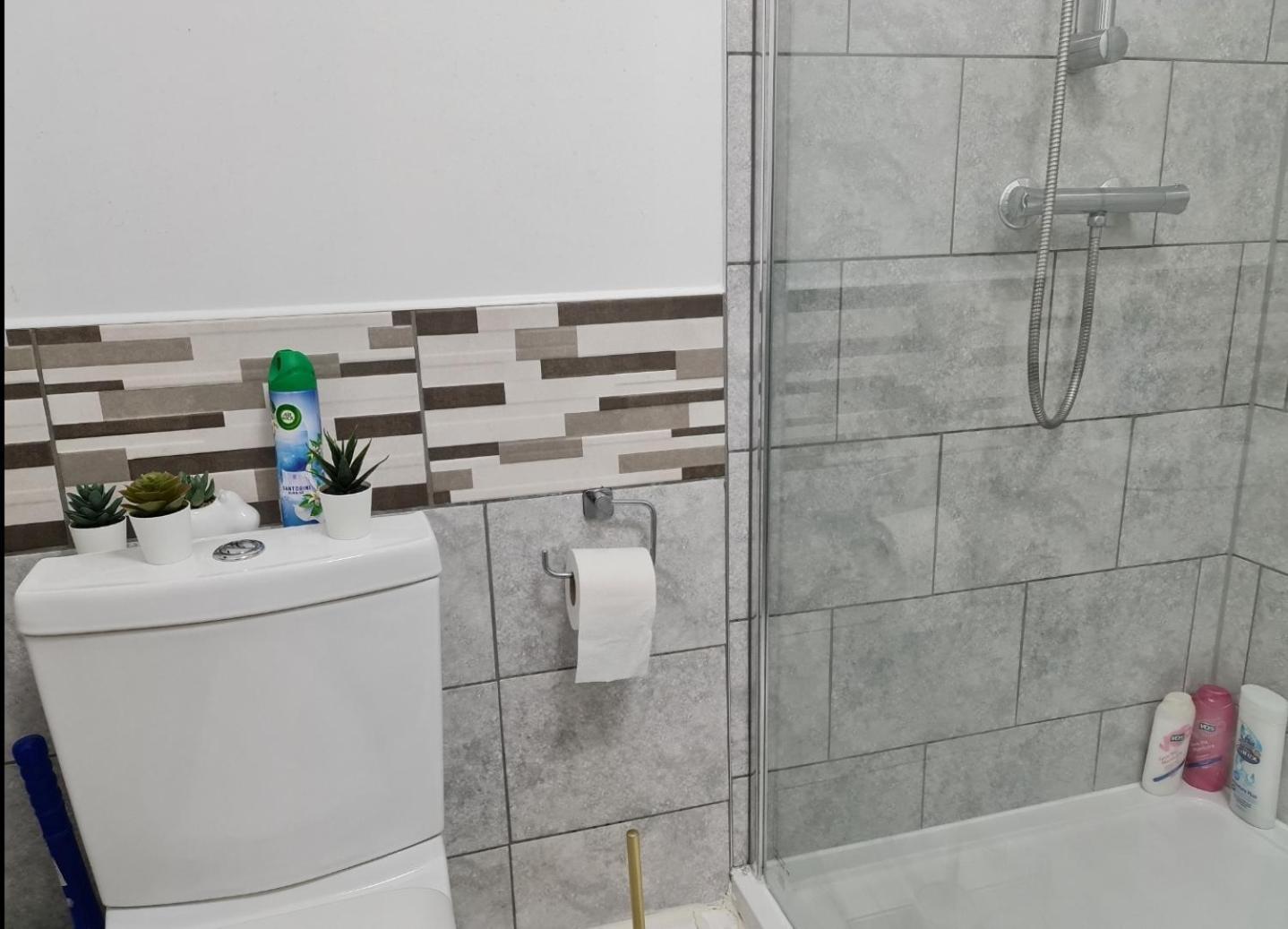 Cosy Studio With Kitchenette And Private Bathroom - 15Mins To Central London! Εξωτερικό φωτογραφία