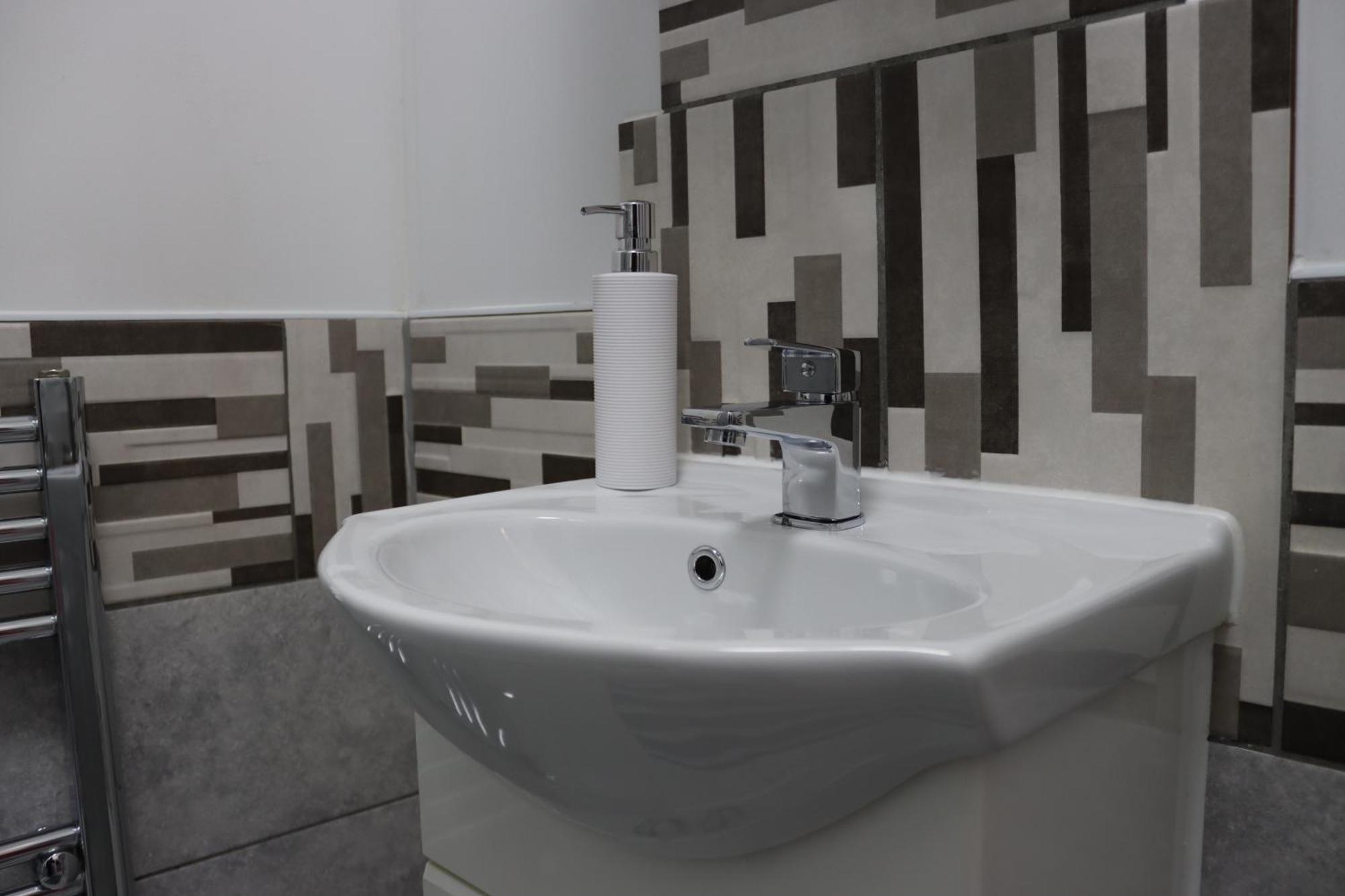 Cosy Studio With Kitchenette And Private Bathroom - 15Mins To Central London! Εξωτερικό φωτογραφία